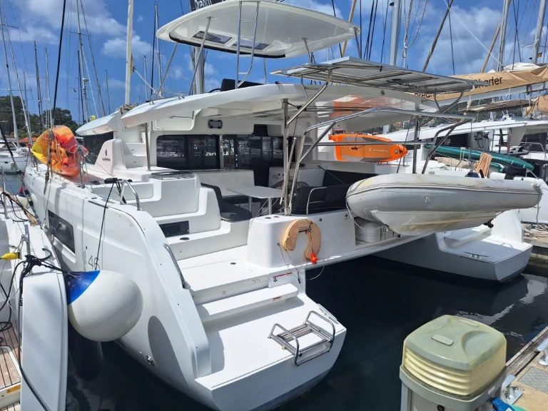 Alquiler de embarcaciones Lagoon Lagoon 46 enNassau en Samboat