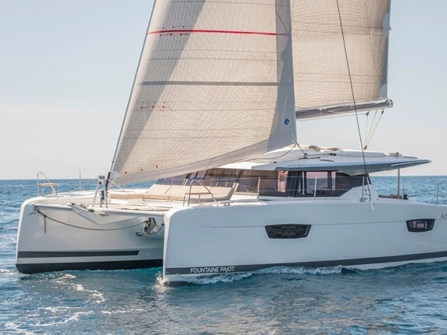 Fountaine Pajot Astrea 42 de alquiler a Parham Town