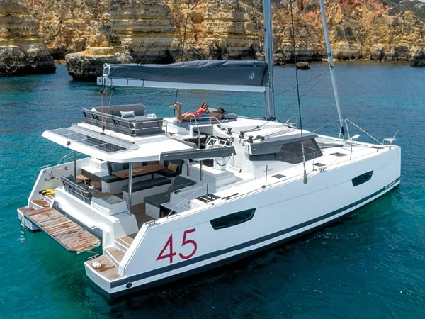 Alquiler de embarcaciones Fountaine Pajot Elba 45 enNassau en Samboat