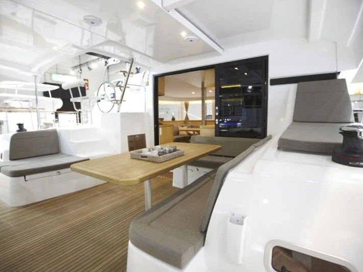 Alquiler de barcos Parham Town barato de Lagoon 42 Millenium