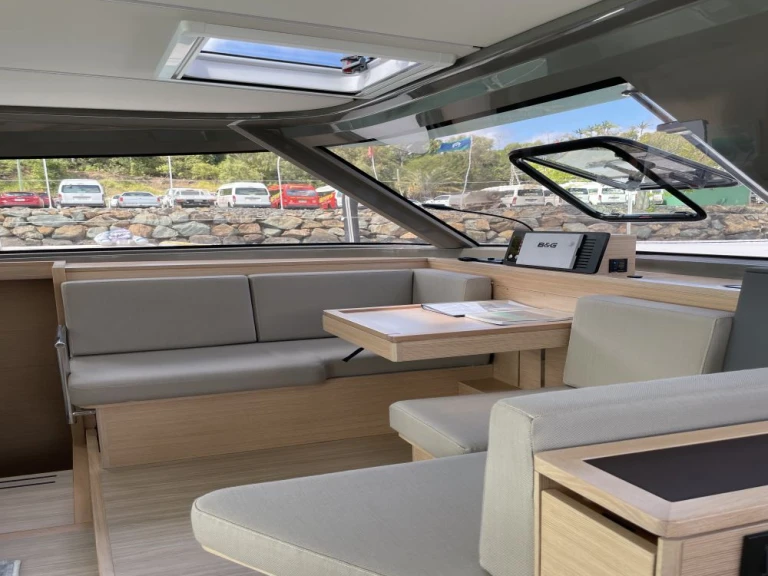 Catamarán para alquilar Anse Marcel al mejor precio