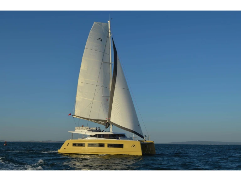 Alquiler de Catamarán, con o sin patrón Aventura Port Grimaud