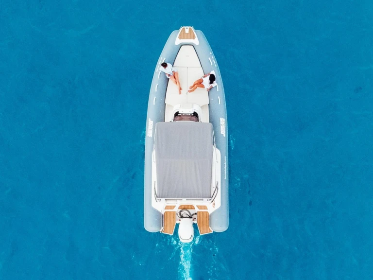 Alquiler de barcos Santa Eulària des Riu barato de Medline 850