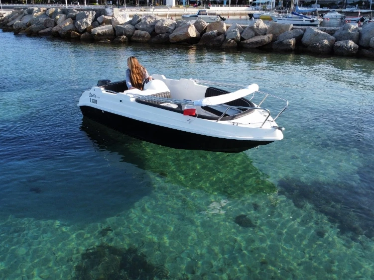 kruger stella de alquiler a Cannes