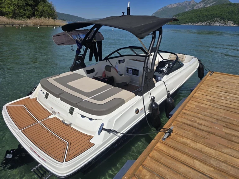 Alquiler Lancha Bayliner con o sin  título de navegación