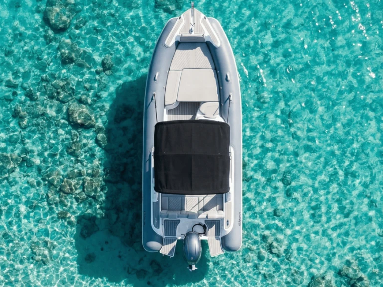 Alquiler de embarcaciones Orizon 780 enAlyki en Samboat