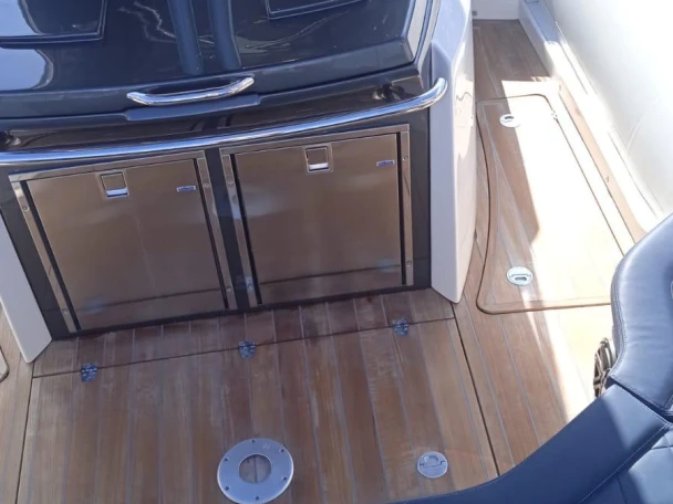 Alquiler de Neumática, con o sin patrón Sacs Forio