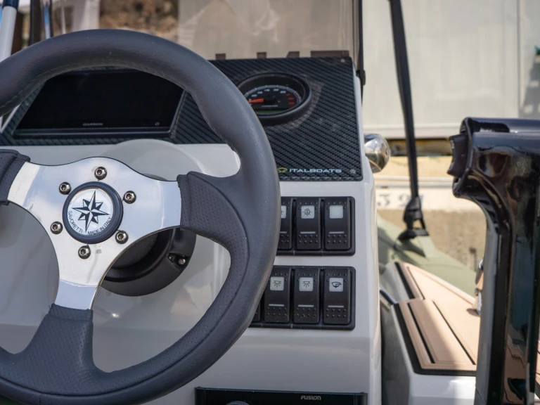 Alquiler Neumática en Altea - Italboats Stingher 380FR