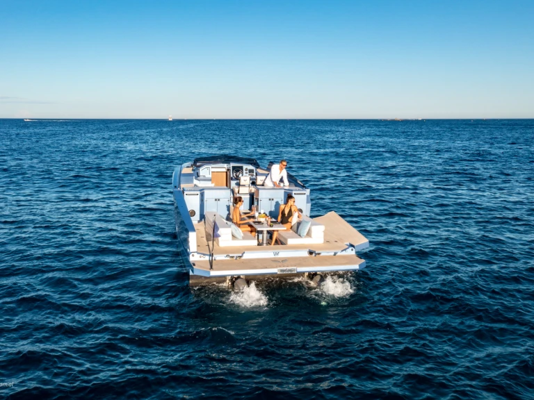 Lancha para alquilar Cannes al mejor precio