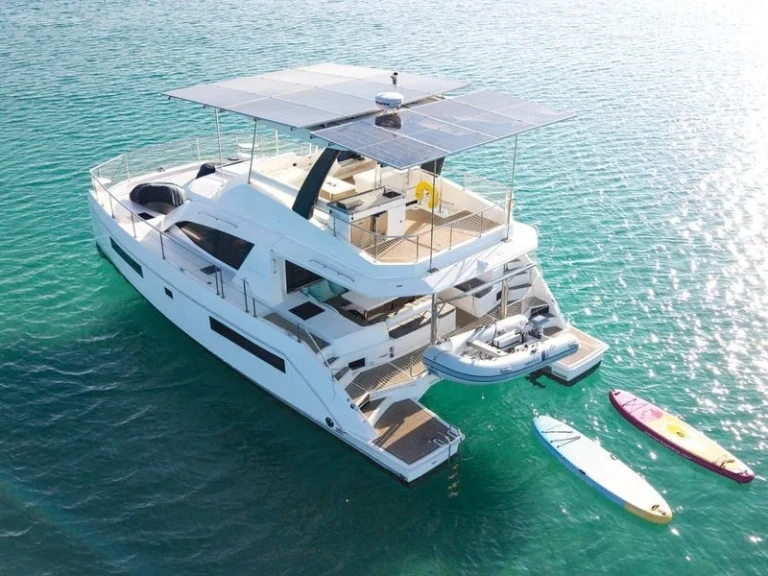 Alquiler de embarcaciones Leopard Leopard 43 Powercat enIbiza (Ciudad) en Samboat