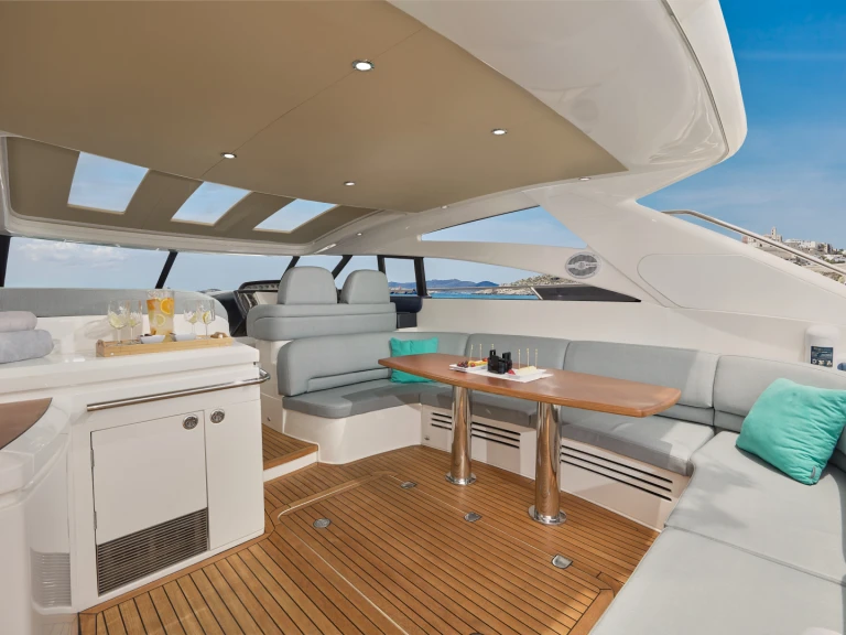 Alquiler Lancha en Marina Botafoch - Princess Princess V58