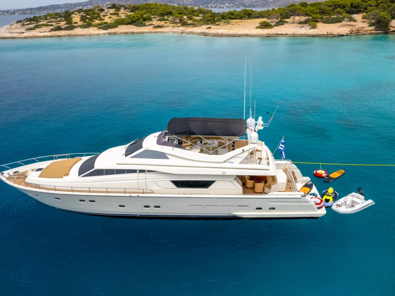 Alquiler Yate de lujo en Marina Aliki - Ferretti Ferretti 80