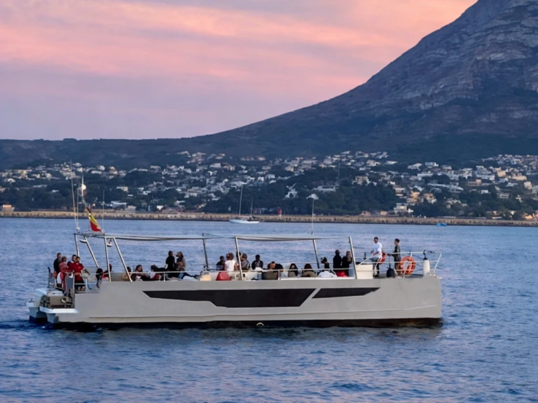 Alquiler Puerto Marina Benalmadena - Serenity Catamarán en SamBoat