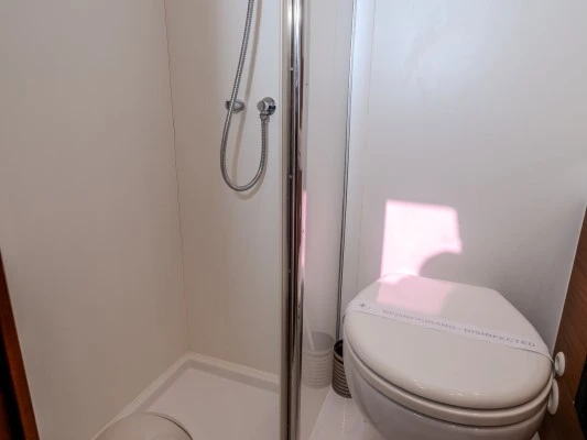 Elan Impression 50.1 de alquiler a Šibenik