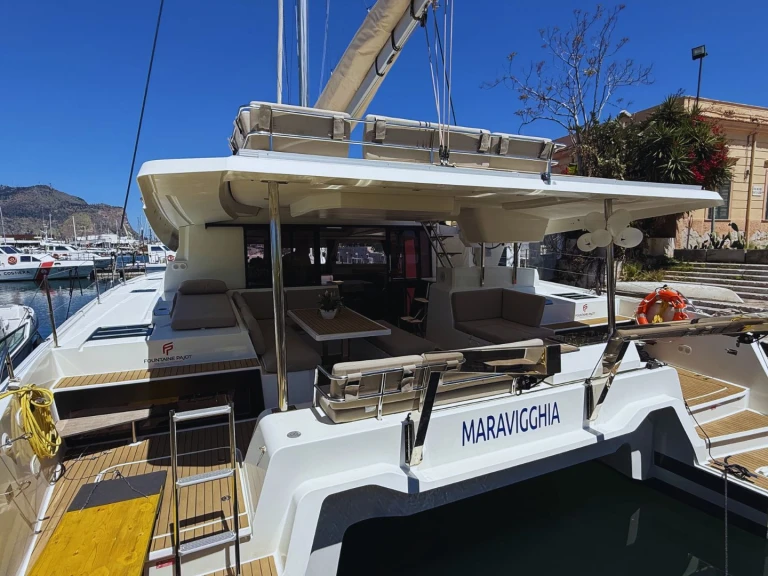 Fountaine Pajot Elba 45 de alquiler a Palermo