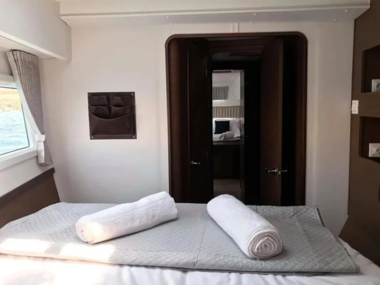 Alquiler de barcos Rhodes (Ciudad) barato de Lagoon 42