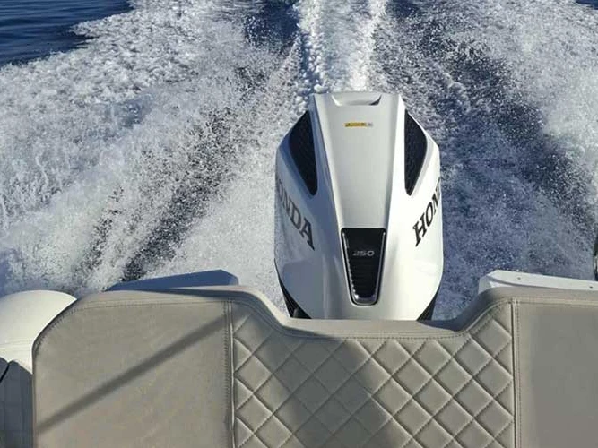 Salpa Salpa Soleil 23 de alquiler a Corfú