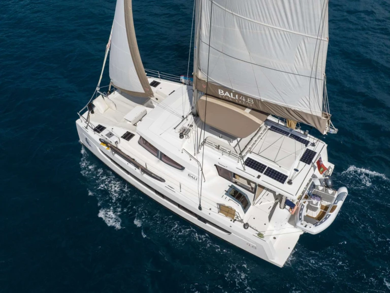 Alquiler de barcos Tortola barato de Bali 4.8