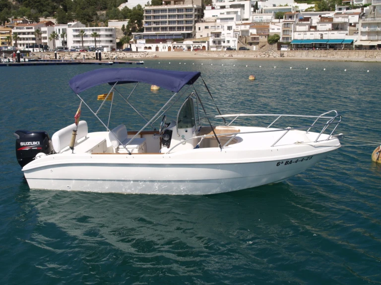 Alquiler de embarcaciones Capelli Cap 18 enl'Estartit en Samboat