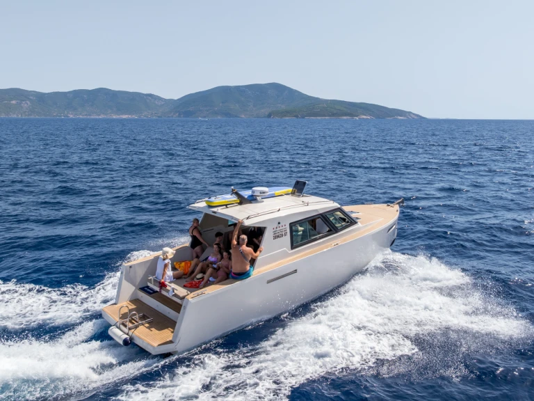 Alquiler de Aliskaf Aliskaf 37 en Split