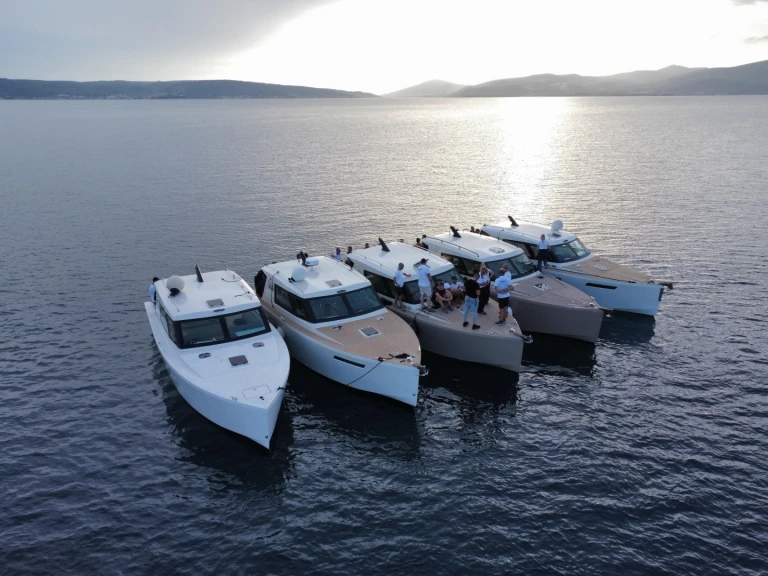 Alquiler de barcos Split barato de Aliskaf 37