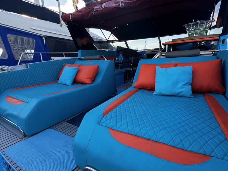 Alquiler Yate de lujo en Marbella - Ferretti Altura 47
