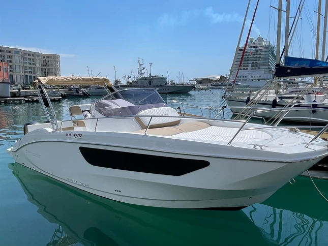 Lancha para alquilar Porto di Salerno al mejor precio