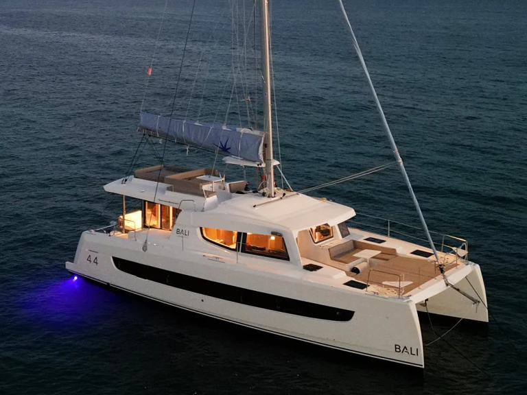 Alquiler Catamarán en Nassau - Bali Bali 4.4
