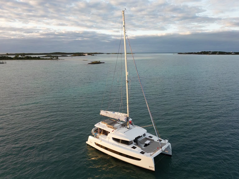 Alquiler de embarcaciones Bali Bali 4.4 enNassau en Samboat