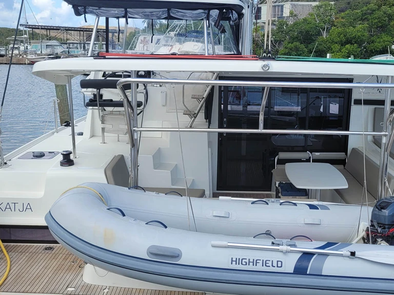 Alquiler de embarcaciones Lagoon Lagoon 42 enRoad Town en Samboat