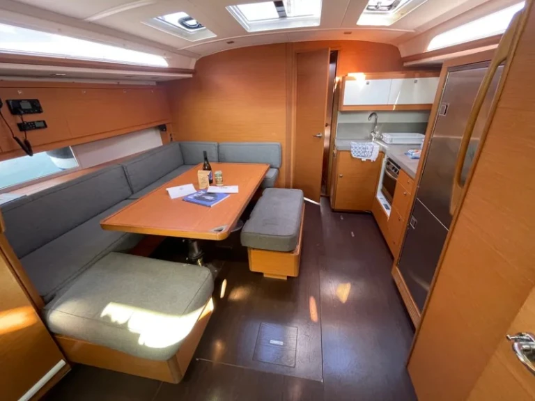 Alquiler de embarcaciones Dufour Dufour 470 enRhodes (Ciudad) en Samboat