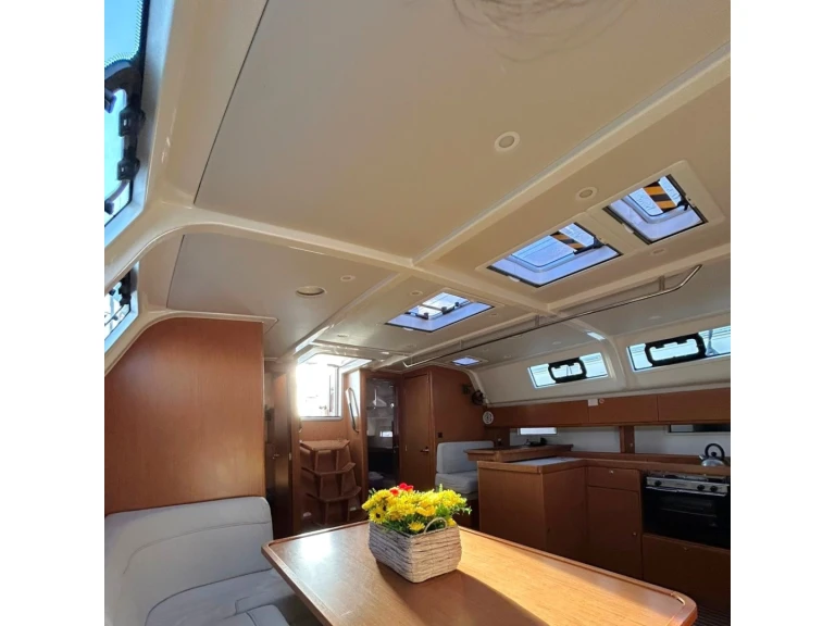 Alquiler de embarcaciones Bavaria Bavaria Cruiser 51 (5 cab.) enÁlimos en Samboat