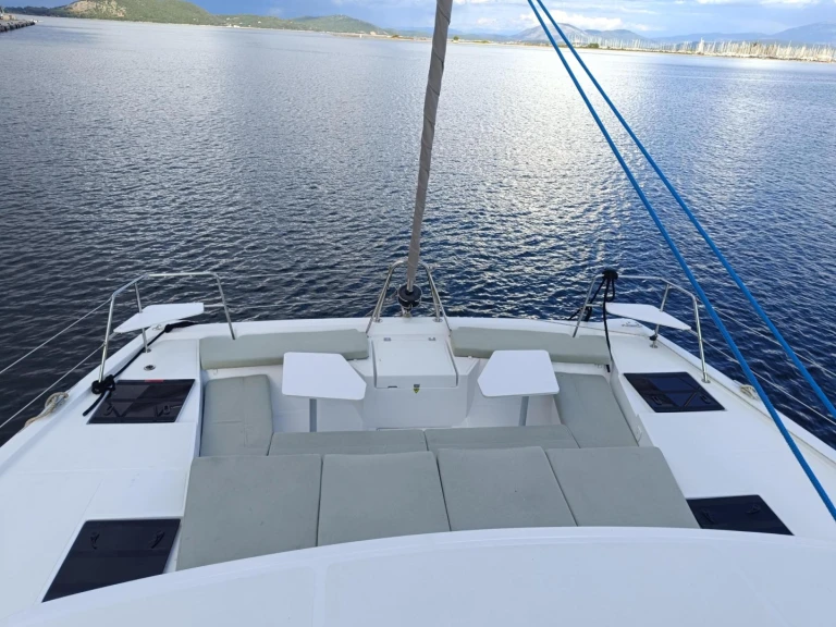 Alquiler de embarcaciones Bali Bali Catspace Voile enNidrí en Samboat