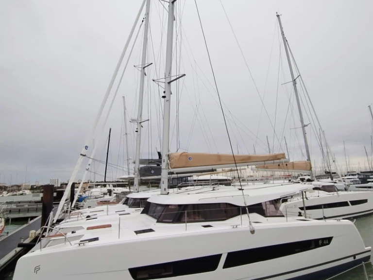 Alquiler de barcos Trogir barato de Fountaine Pajot FP 44 Quatuor - 4 + 2 cab.