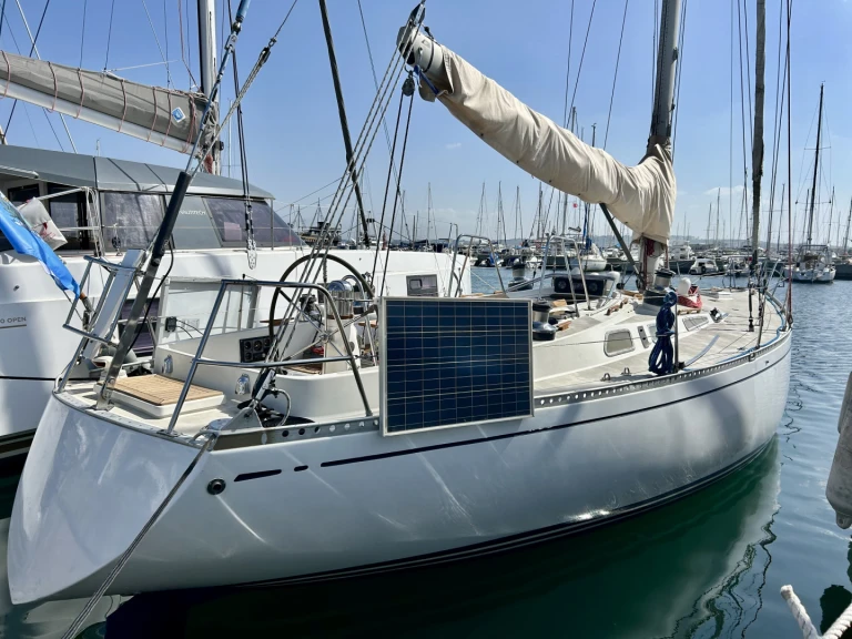 Nautor Swan Swan 44 de alquiler a Francia