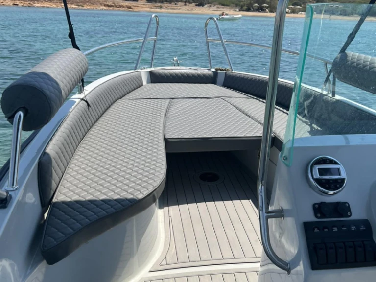 Alquiler Lancha en Glyfáda - ISATEK TEKNE COBRA 495