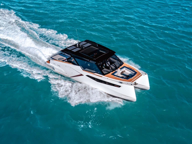Alquiler de embarcaciones DRACAN  DRACAN 42  enVenecia en Samboat