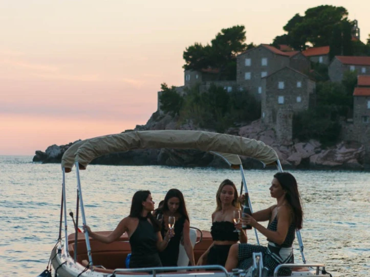 Alquiler de embarcaciones Truszczynscy boats Primeur 715 enBudva en Samboat