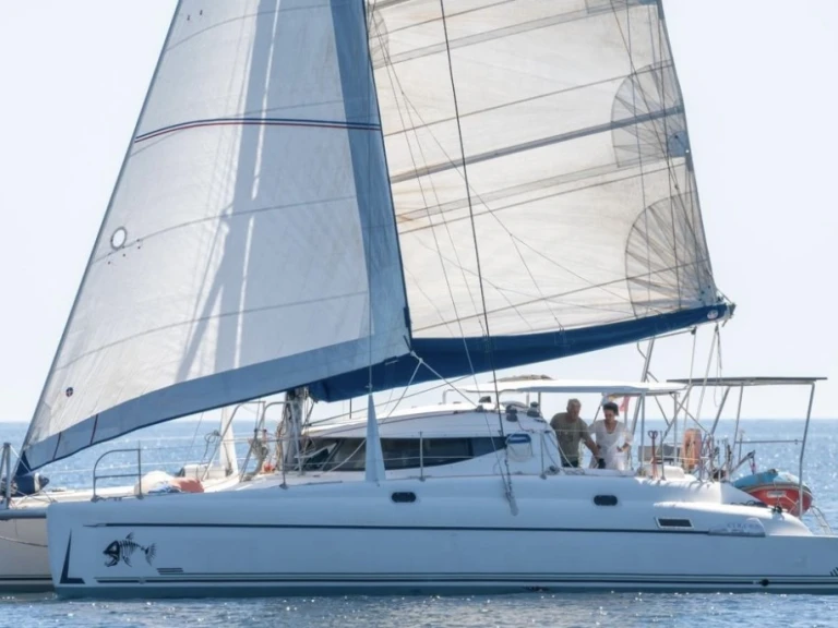 Alquiler de barcos Port-Saint-Louis-du-Rhône barato de Athena 38