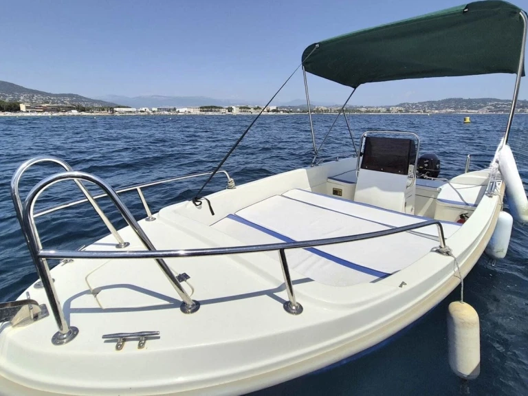 Alquiler Lancha SAFTER Marine con o sin  título de navegación