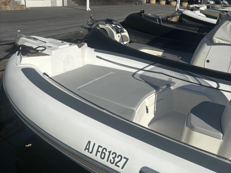 Alquiler de Neumática, con o sin patrón Capelli Porto-Vecchio
