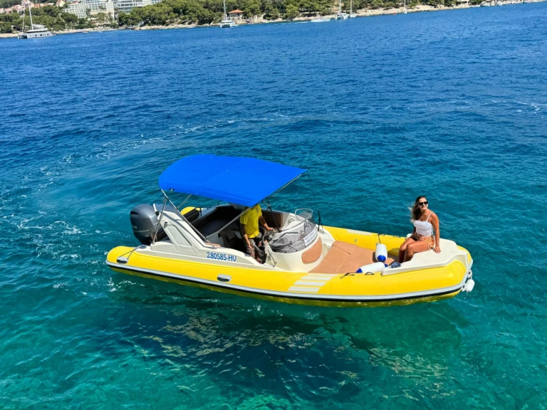 Alquiler de Solemar Solemar S 580 en Hvar