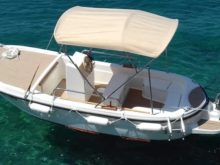 Alquiler Lancha en Hvar - Betina 500