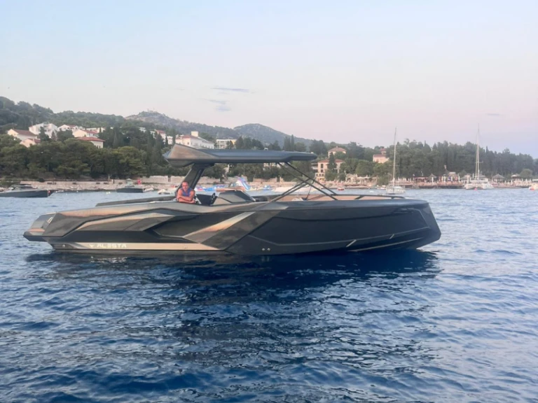 Alquiler de barcos Hvar barato de Raptor