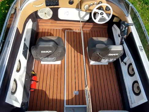 Alquiler de embarcaciones Tullio-Abbate Sea star enItalia en Samboat