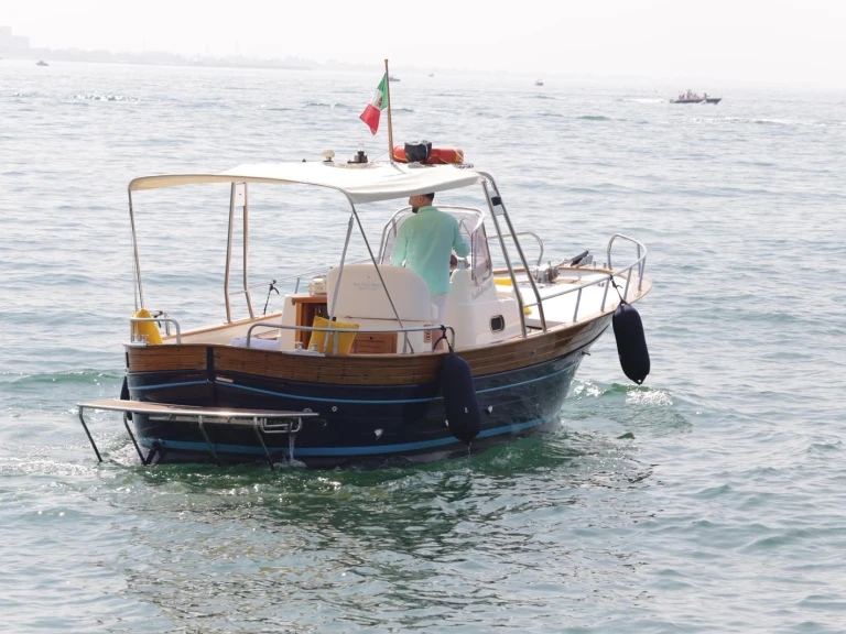 Alquiler Salerno - Fratelli Aprea Sorrento 7,50 open cruise en SamBoat