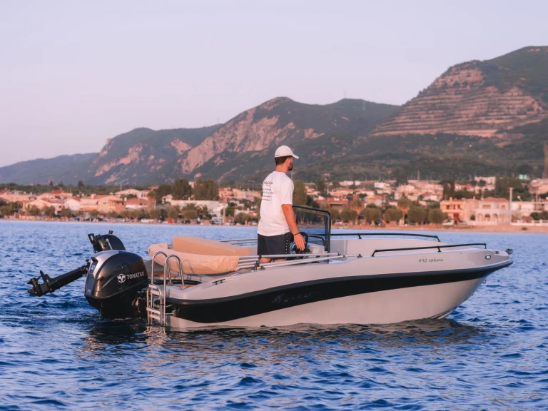 Alquiler de embarcaciones Nireus Optima 490 enMarina Aliki en Samboat