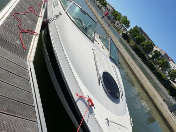 Alquiler de embarcaciones Seaswirl Cuddy 210 enMetz en Samboat