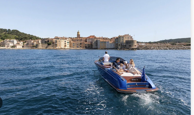Alquiler de embarcaciones Riva Aquariva 33 enPort de Saint Tropez en Samboat