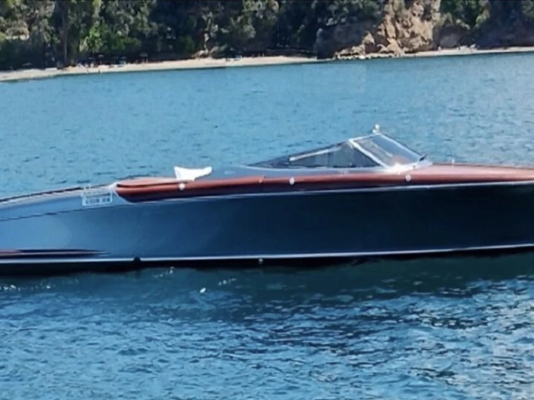 Riva Aquariva 33 de alquiler a Port de Saint Tropez